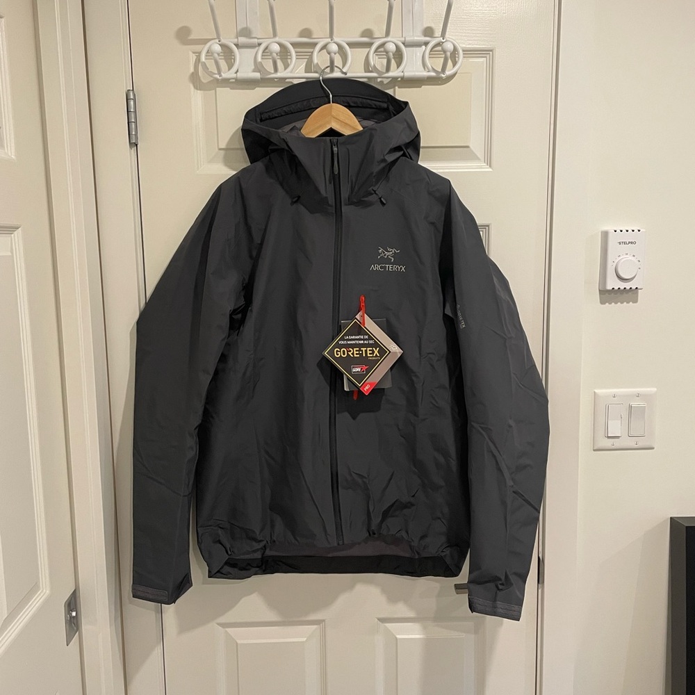 Arc’teryx Alpha FL Jacket Size Large NWT